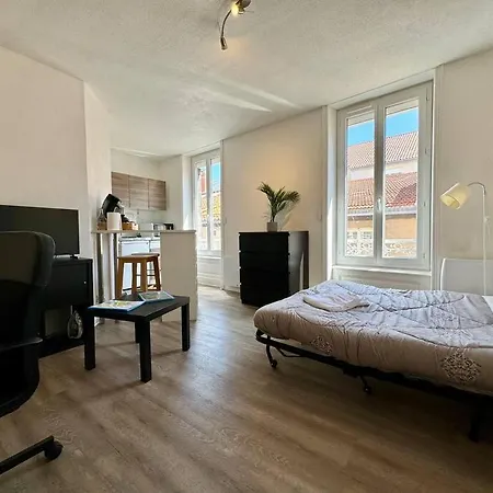 Joli Studio Hypercentre 2prs Wifi 34 Lamartine Clermont-Ferrand